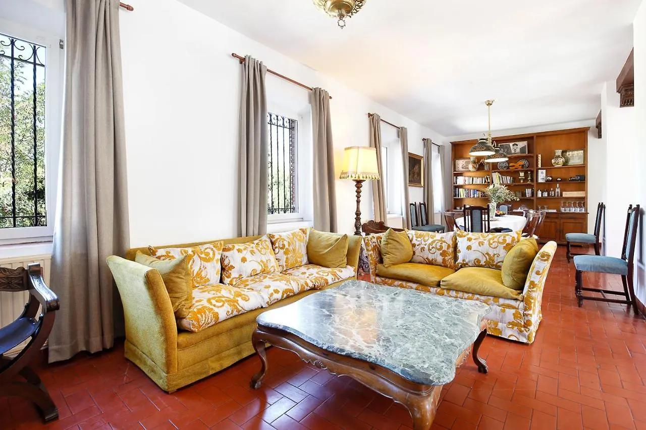 Dom wakacyjny Willa Casa Con Piscina, Barbacoa Y Jardin Para 20 Personas Grenada