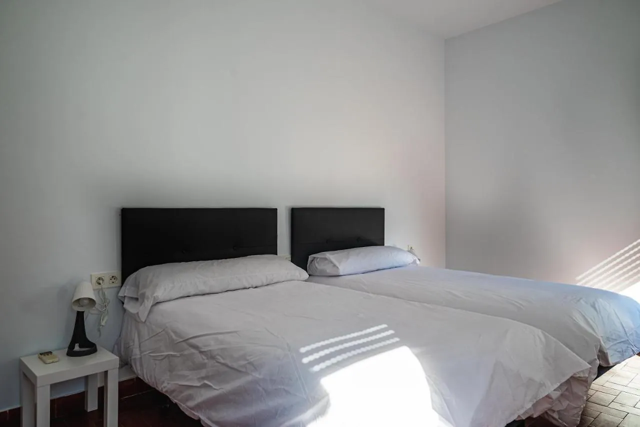 Casa Con Piscina, Barbacoa Y Jardin Para 20 Personas Villa Granada 0*,  Spain